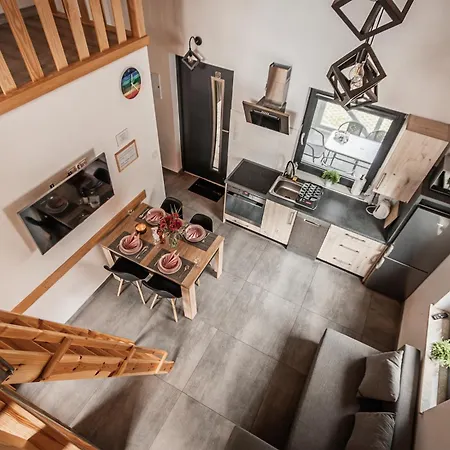 Pod Debem Holiday home *