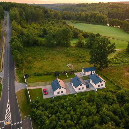 Pod Debem 別荘 Sulęczyno