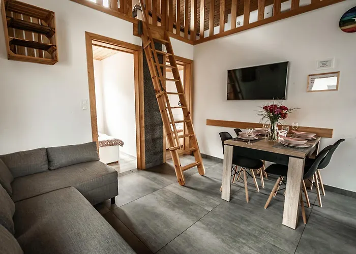 Pod Debem Sulęczyno